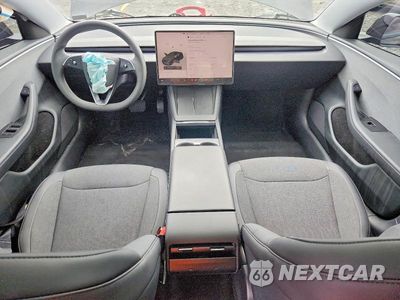 Zdjęcie 8 z 13 samochodu: 2026 TESLA MODEL 3 VIN:5YJ3E1EA1TF170332 - miniatura