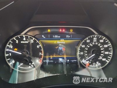 Zdjęcie 9 z 14 samochodu: 2017 NISSAN MURANO PLATINUM VIN:5N1AZ2MH0HN111566 - miniatura