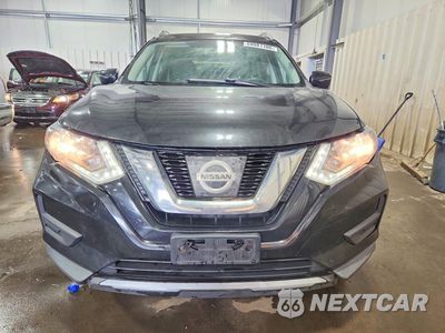 Piąte zdjęcie samochodu w środku: 2017 NISSAN ROGUE SV VIN:KNMAT2MV1HP616855 - miniatura