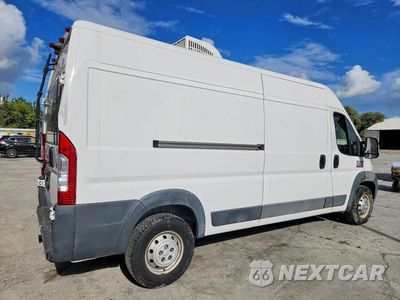 Trzecie zdjęcie samochodu z tyłu: 2017 RAM PROMASTER 2500 REFRIGERATED DELIVERY VAN VIN:3C6TRVDG1HE536764 - miniatura
