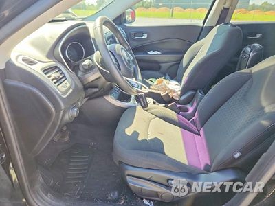 Zdjęcie 7 z 13 samochodu: 2019 JEEP COMPASS SPORT VIN:3C4NJCAB5KT727144 - miniatura