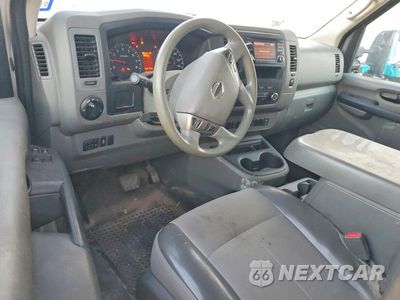 Zdjęcie 8 z 13 samochodu: 2018 NISSAN NV2500 DELIVERY VAN VIN:1N6AF0LY0JN816258 - miniatura