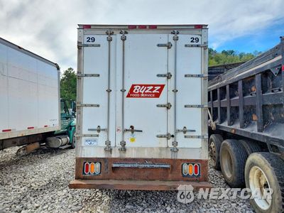 Zdjęcie 6 z 12 samochodu: 2011 ISUZU NPR HD REFRIGERATED BOX TRUCK VIN:JALC4W160B7000595 - miniatura