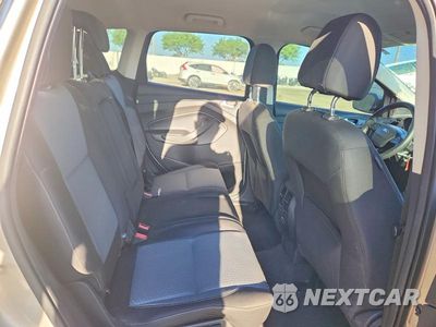 Zdjęcie 10 z 12 samochodu: 2017 FORD ESCAPE SE VIN:1FMCU0GD8HUB66101 - miniatura