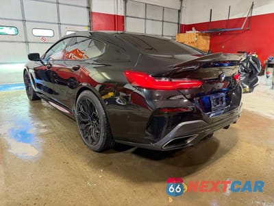 Trzecie zdjęcie samochodu z tyłu: 2020 BMW M850XI VIN:WBAGV8C01LBP48661 - miniatura