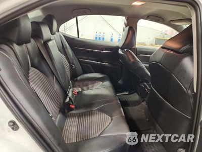 Zdjęcie 10 z 13 samochodu: 2021 TOYOTA CAMRY SE VIN:4T1G11AK8MU492899 - miniatura