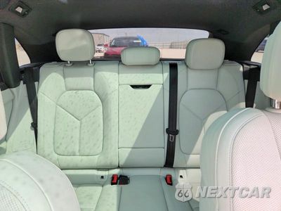 Zdjęcie 10 z 13 samochodu: 2023 PORSCHE MACAN BASE VIN:WP1AA2A54PLB03100 - miniatura