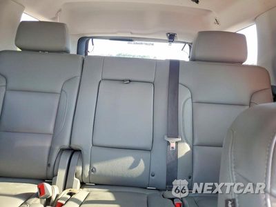 Zdjęcie 10 z 13 samochodu: 2018 CHEVROLET TAHOE C1500 LT VIN:1GNSCBKC5JR371002 - miniatura