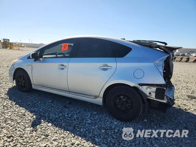 Drugie zdjęcie samochodu z przodu: 2013 TOYOTA PRIUS THREE VIN:JTDKN3DU5D0346107 - miniatura