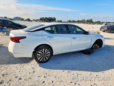 Trzecie zdjęcie samochodu z tyłu: 2025 NISSAN ALTIMA SV VIN:1N4BL4DV4SN333522 - miniatura