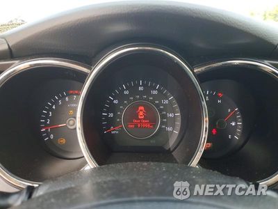 Zdjęcie 9 z 12 samochodu: 2011 KIA OPTIMA EX VIN:KNAGN4A70B5171644 - miniatura