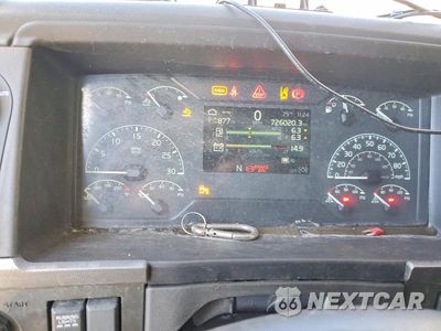 Zdjęcie 9 z 14 samochodu: 2023 VOLVO VNL SEMI TRUCK VIN:4V4NC9EJ3PN307487 - miniatura