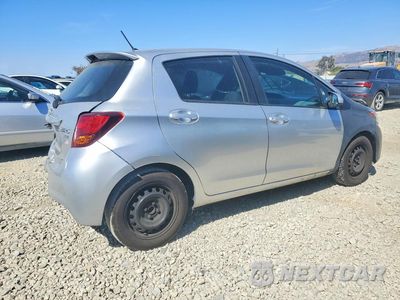 Trzecie zdjęcie samochodu z tyłu: 2017 TOYOTA YARIS 5-DOOR L FLEET VIN:VNKKTUD38HA075098 - miniatura