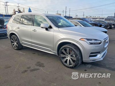 Czwarte zdjęcie samochodu z boku: 2024 VOLVO XC90 PLUS VIN:YV4H60CE9R1148211 - miniatura