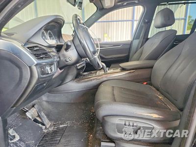 Zdjęcie 7 z 12 samochodu: 2018 BMW X5 SDRIVE35I VIN:5UXKR2C50J0Z14296 - miniatura