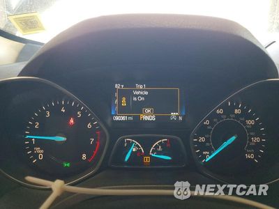 Zdjęcie 9 z 12 samochodu: 2019 FORD ESCAPE SE VIN:1FMCU9GD0KUB76116 - miniatura