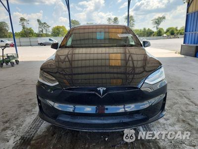 Piąte zdjęcie samochodu w środku: 2022 TESLA MODEL X VIN:7SAXCBE68NF345920 - miniatura