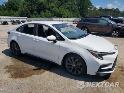 Czwarte zdjęcie samochodu z boku: 2025 TOYOTA COROLLA SE VIN:5YFS4MCE3SP227820 - miniatura