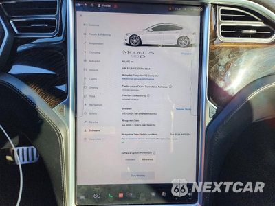 Zdjęcie 9 z 13 samochodu: 2016 TESLA MODEL S VIN:5YJSA1E27GF144484 - miniatura