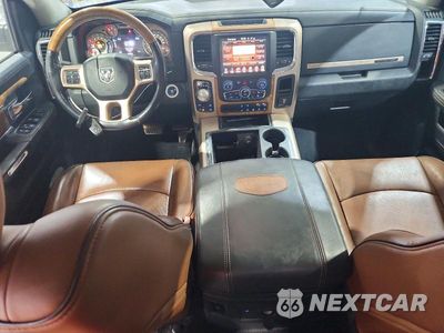 Zdjęcie 8 z 12 samochodu: 2015 RAM 1500 LONGHORN VIN:1C6RR7PM8FS536648 - miniatura