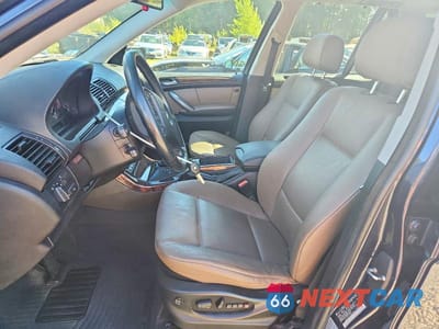 Zdjęcie 7 z 12 samochodu: 2006 BMW X5 3.0I VIN:5UXFA13556LY41077 - miniatura