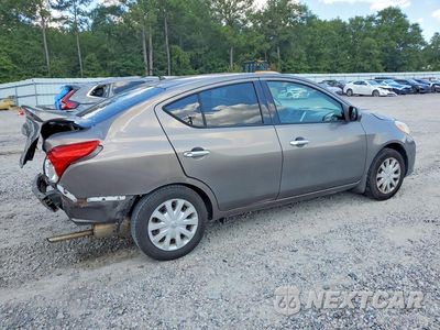Trzecie zdjęcie samochodu z tyłu: 2014 NISSAN VERSA 1.6 SV VIN:3N1CN7AP8EK465308 - miniatura