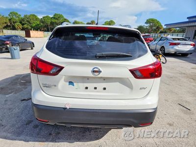 Zdjęcie 6 z 13 samochodu: 2017 NISSAN ROGUE SPORT SV VIN:JN1BJ1CPXHW008154 - miniatura