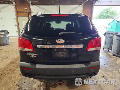 Zdjęcie 6 z 13 samochodu: 2013 KIA SORENTO LX VIN:5XYKT4A67DG353250 - miniatura