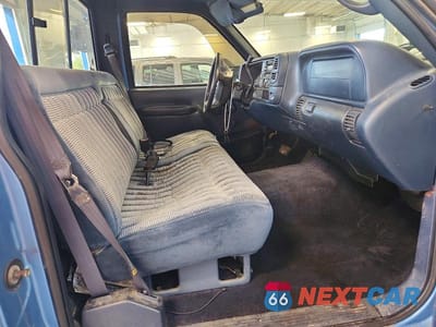 Zdjęcie 10 z 12 samochodu: 1997 CHEVROLET GMT-400 C1500 VIN:1GBEC14W5VZ100863 - miniatura