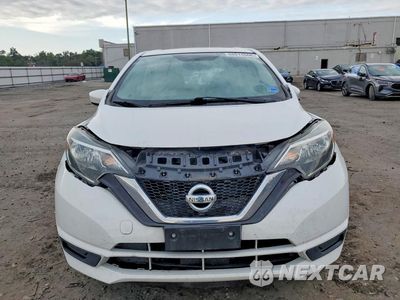 Piąte zdjęcie samochodu w środku: 2019 NISSAN VERSA NOTE SV VIN:3N1CE2CP8KL362380 - miniatura