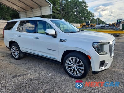 Czwarte zdjęcie samochodu z boku: 2021 GMC YUKON DENALI VIN:1GKS1DKL7MR111008 - miniatura
