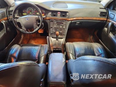 Zdjęcie 8 z 12 samochodu: 2005 VOLVO S80 2.5T VIN:YV1TS592751396089 - miniatura
