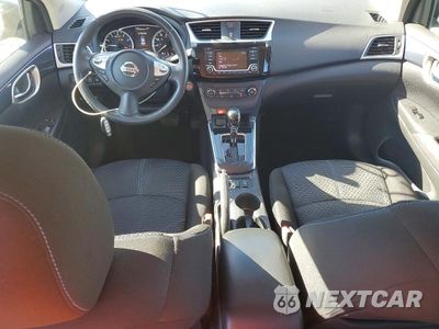 Zdjęcie 8 z 12 samochodu: 2016 NISSAN SENTRA SR VIN:3N1AB7AP5GY330870 - miniatura