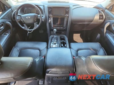 Zdjęcie 8 z 13 samochodu: 2021 INFINITI QX80 LUXE VIN:JN8AZ2AF5M9719470 - miniatura