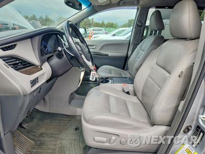 Zdjęcie 7 z 14 samochodu: 2015 TOYOTA SIENNA XLE 7-PASSENGER VIN:5TDDK3DC7FS122376 - miniatura