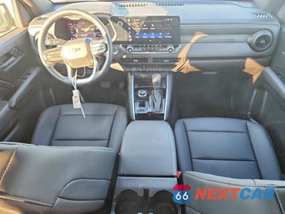 Zdjęcie 8 z 12 samochodu: 2026 CHEVROLET COLORADO TRAIL BOSS VIN:1GCPTEEK6T1117965 - miniatura
