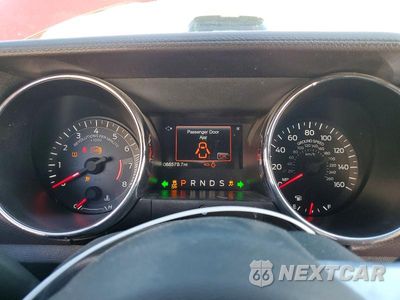 Zdjęcie 9 z 12 samochodu: 2015 FORD MUSTANG VIN:1FA6P8TH9F5363257 - miniatura