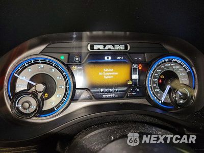 Zdjęcie 9 z 12 samochodu: 2019 RAM 1500 LIMITED VIN:1C6SRFHT1KN864617 - miniatura