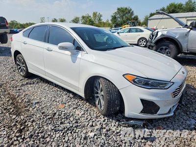Czwarte zdjęcie samochodu z boku: 2019 FORD FUSION SEL VIN:3FA6P0E96KR144075 - miniatura