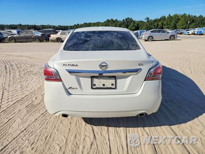 Zdjęcie 6 z 12 samochodu: 2015 NISSAN ALTIMA 2.5 SL VIN:1N4AL3APXFN907378 - miniatura