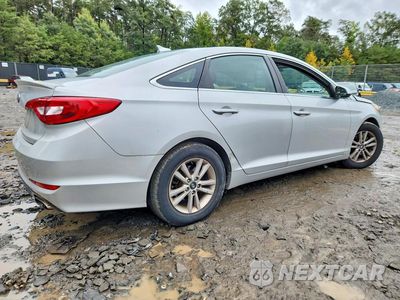 Trzecie zdjęcie samochodu z tyłu: 2016 HYUNDAI SONATA SE VIN:5NPE24AF8GH386934 - miniatura