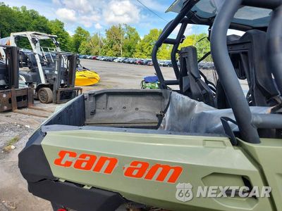 Zdjęcie 6 z 10 samochodu: 2019 CAN-AM COMMANDER 800R UTILITY VEHICLE VIN:3JBKGAN20KJ001075 - miniatura