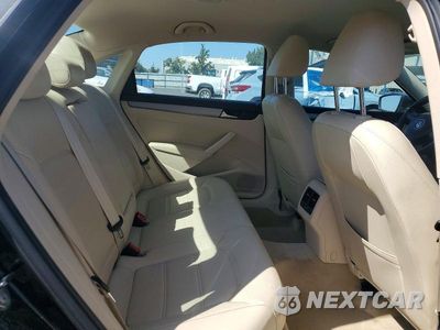 Zdjęcie 10 z 12 samochodu: 2014 VOLKSWAGEN PASSAT SE VIN:1VWBP7A38EC003558 - miniatura
