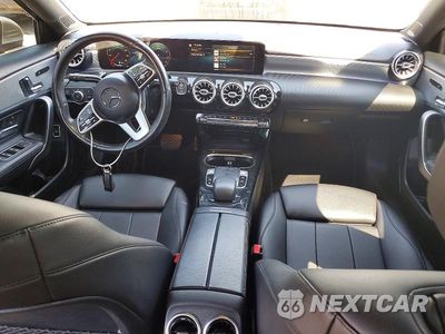 Zdjęcie 8 z 12 samochodu: 2019 MERCEDES-BENZ A 220 4MATIC VIN:WDD3G4FB6KW020509 - miniatura