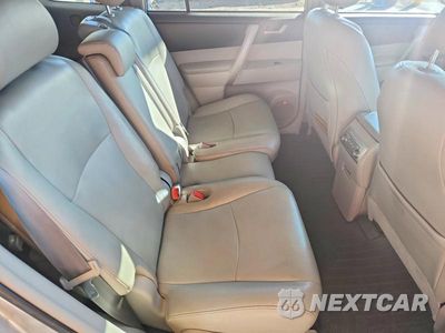 Zdjęcie 11 z 13 samochodu: 2012 TOYOTA HIGHLANDER SE VIN:5TDBK3EHXCS142716 - miniatura