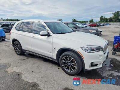Czwarte zdjęcie samochodu z boku: 2017 BMW X5 XDR40E VIN:5UXKT0C30H0V97151 - miniatura