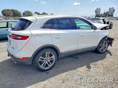 Trzecie zdjęcie samochodu z tyłu: 2015 LINCOLN MKC VIN:5LMTJ2AH8FUJ09181 - miniatura