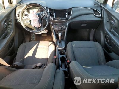 Zdjęcie 8 z 13 samochodu: 2020 CHEVROLET TRAX 1LT VIN:KL7CJLSB5LB329826 - miniatura