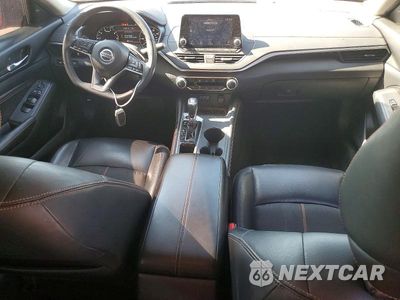 Zdjęcie 8 z 12 samochodu: 2020 NISSAN ALTIMA SR VIN:1N4BL4CV1LC129629 - miniatura