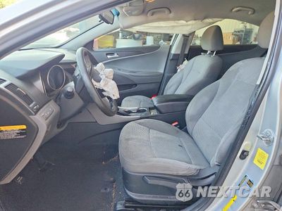 Zdjęcie 7 z 12 samochodu: 2012 HYUNDAI SONATA GLS VIN:5NPEB4AC1CH414203 - miniatura